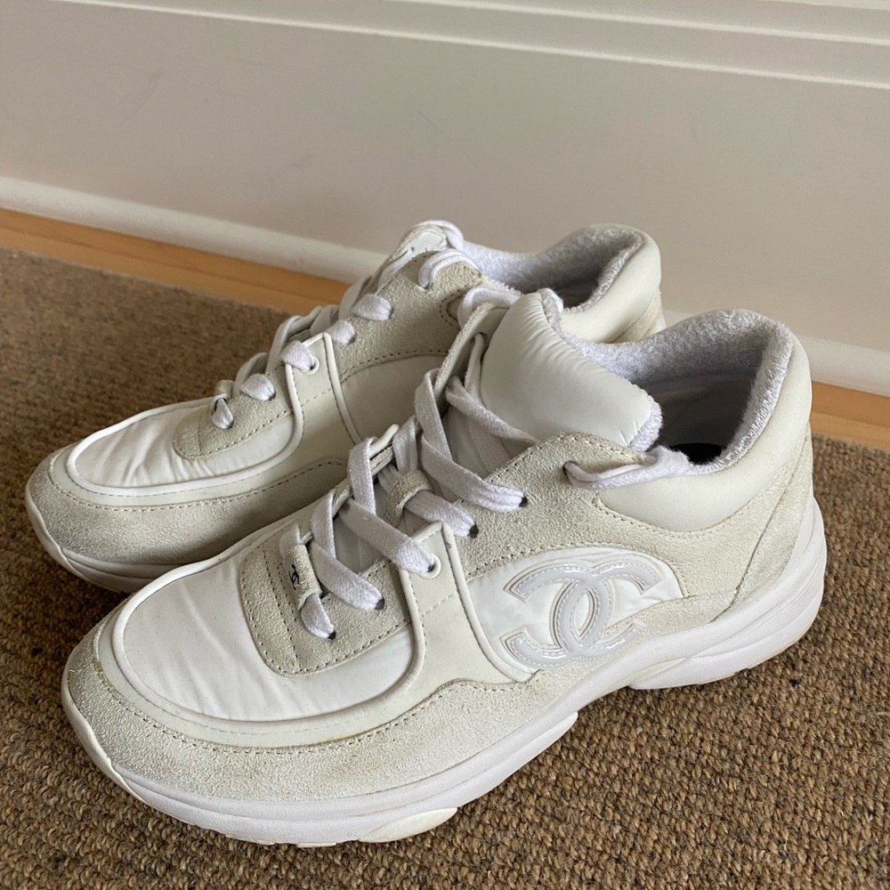 Chanel white sneaker spring 2021